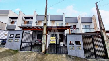 house em Rua Pedro Mariano de Borba, Costa e Silva - Joinville - SC