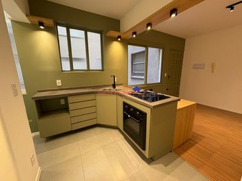 apartment em Rua Demétrio Ribeiro, Centro Histórico - Porto Alegre - RS