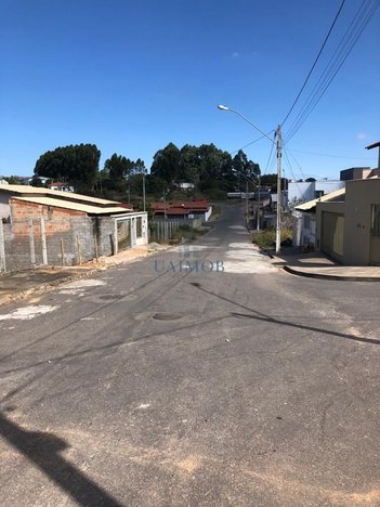 land_lot em Rua Cacilda Moreira Mesquita, Jardim Rio Bonito - Lavras - MG