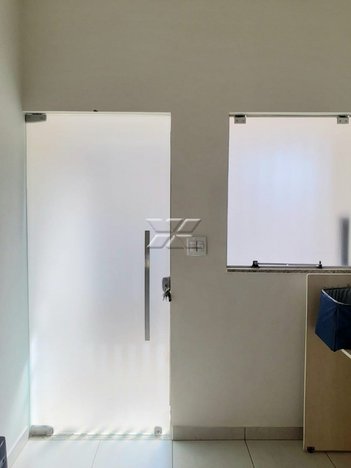 business em 04, Zona Central - Rio Claro - SP