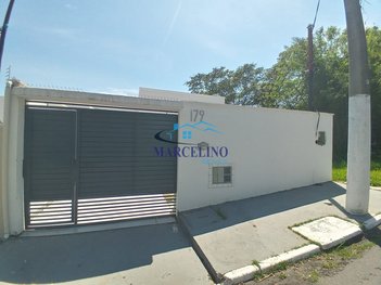 house em Rua Santa Ângela, Parque Ipiranga - Resende - RJ