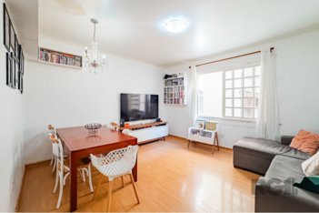 apartment em Rua Perpétua Teles, Petrópolis - Porto Alegre - RS