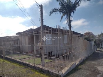 house em Rua Bartolomeu Dias, Jardim Itu - Porto Alegre - RS