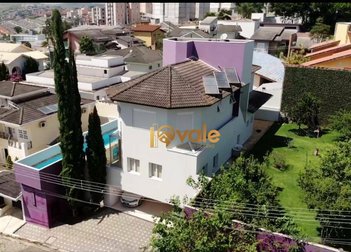 house em Rua Thomas Morus, Vila Zezé - Jacareí - SP