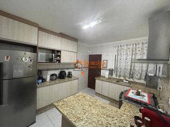 house em Rua Manga, Jardim América - Guarulhos - SP
