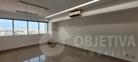 office em Rua Rio de Janeiro, Brasil - Uberlândia - MG