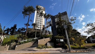 apartment em Rua Quinze de Novembro, Centro - Joinville - SC