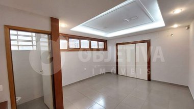 house em Avenida Princesa Izabel, Fundinho - Uberlândia - MG