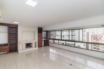 apartment em Rua Pedro Chaves Barcelos, Mont Serrat - Porto Alegre - RS