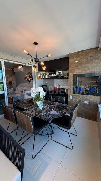 apartment em Rua Madureira, Patrimônio - Uberlândia - MG