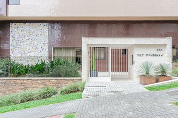 apartment em Rua General Aristides Athayde Júnior, Bigorrilho - Curitiba - PR