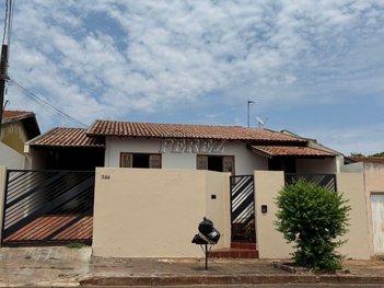house em Rua Ernesto Casagrande, São Pedro - Londrina - PR