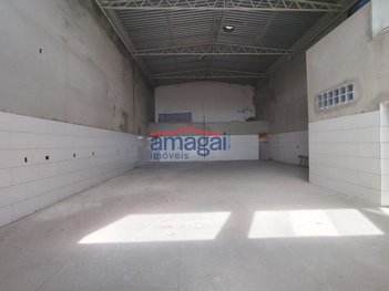 industrial em Avenida Elmira Martins Moreira, Jardim Altos de Santana II - Jacareí - SP