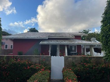house em Rua Guaricema, Guarajuba (Monte Gordo) - Camaçari - BA