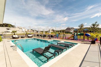 land_lot em Rua Irma Schreiner Maran, Santa Cândida - Curitiba - PR