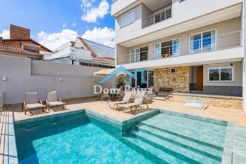 house em Avenida General Barreto Viana, Chácara das Pedras - Porto Alegre - RS