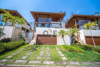 house em Rua Uruaçu, Chácara dos Junqueiras - Carapicuíba - SP