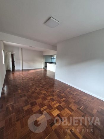 apartment em Avenida Sacramento, Martins - Uberlândia - MG