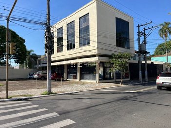 commercial_property em Avenida Cairu, Navegantes - Porto Alegre - RS