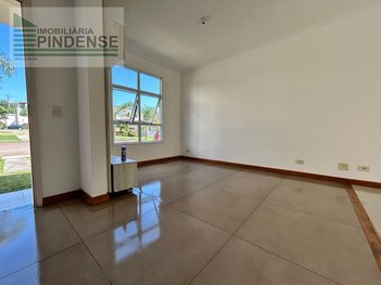 house em Rua São Bento do Sapucai, Loteamento Alfredo Abilio Flores - Pindamonhangaba - SP