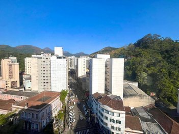 apartment em Rua Dezesseis de Março, Centro - Petrópolis - RJ