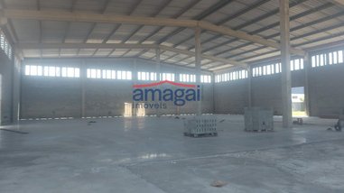 industrial em Rua Harold Barnsley Holland, Rio Abaixo - Jacareí - SP