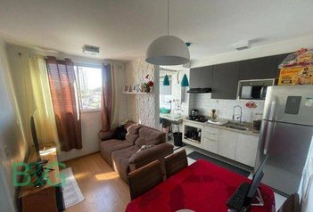 apartment em Rua Cabo Estácio da Conceição, Parque Maria Helena - São Paulo - SP