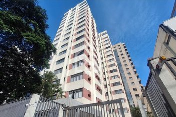 apartment em Rua Doutor Renato Paes de Barros, Itaim Bibi - São Paulo - SP