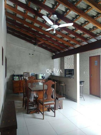 house em Rua Ignácia Paula Buzzini, Jardim Santo Antônio - São José do Rio Preto - SP