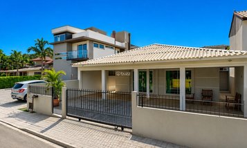 house em Rua Manoel Pedro Vieira, Morro das Pedras - Florianópolis - SC