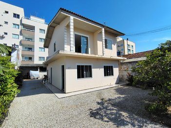 house em Avenida Francisco Roberto da Silva, Praia João Rosa - Biguaçu - SC