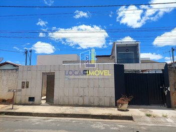 house em Rua Doutor Sérgio Lamêgo, Felícia - Vitória da Conquista - BA