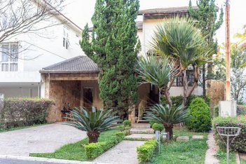 house em Alameda Robalo, Alphaville - Santana de Parnaíba - SP