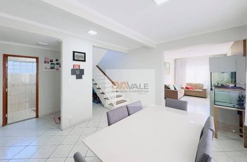 house em Estrada Professora Olinda de Almeida Mercadante, Parque Santo Antônio - Jacareí - SP
