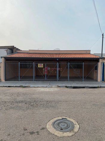 house em Rua Jahyr Accyoli de Souza, Santa Gertrudes - Jundiaí - SP