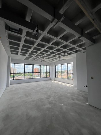 commercial_property em Avenida Carneiro Leão, Zona Armazém - Maringá - PR