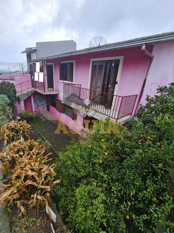 house em Rua Padre Aquilino Franceschet, Colina Sorriso - Caxias do Sul - RS