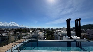 apartment em Avenida dos Dourados, Jurerê Internacional - Florianópolis - SC