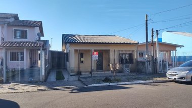 house em Rua Brigadeiro Ivo Borges, São Luis - Canoas - RS
