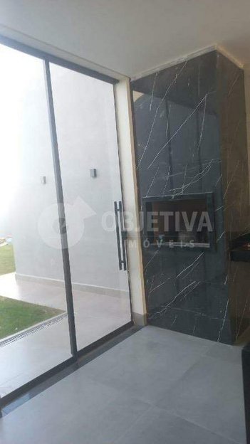 house em Rua Gustavo Sena de Oliveira, Shopping Park - Uberlândia - MG