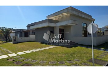 house em Avenida Red Park, São João do Rio Vermelho - Florianópolis - SC