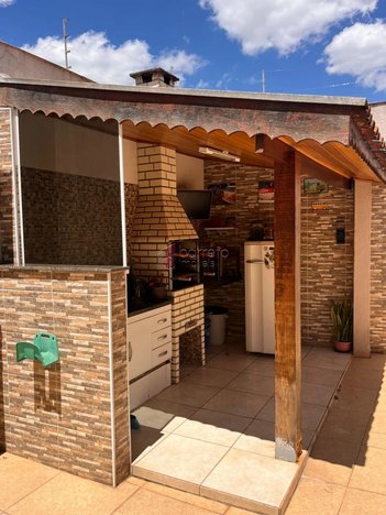 house em Rua Bragança Paulista, Jardim Pacaembu - Jundiaí - SP