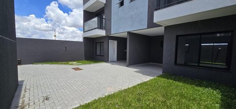 house em Rua Mário Bueno Sobrinho, Uberaba - Curitiba - PR