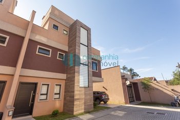 house em Avenida Senador Salgado Filho, Uberaba - Curitiba - PR