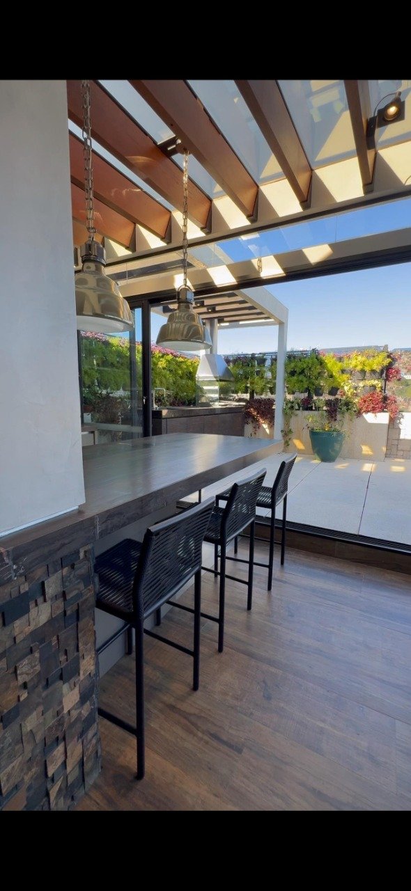 Apartamento com 4 quartos — Serra, Belo Horizonte