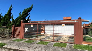 house em Rua Guatapi, Xangri-Lá - Xangri-Lá - RS