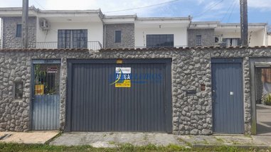 house em Travessa Engenheiro Didio Vianna, Alto São Sebastião - Paranaguá - PR