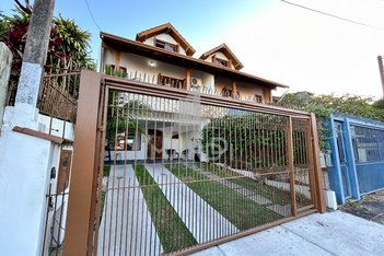house em Rua Olécio Cavedini, Espírito Santo - Porto Alegre - RS