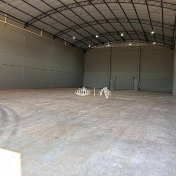 industrial em Rua Londrina Esporte Clube, Cilo 3 - Londrina - PR