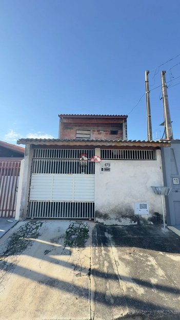 house em Rua Professor Homero de Mello Oliveira, Residencial e Comercial Cidade Morumbi - Pindamonhangaba - SP